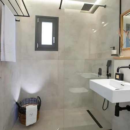 Cloud Nine Willa Evgiros